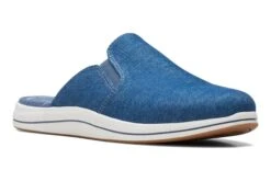 Clarks Breeze Shore